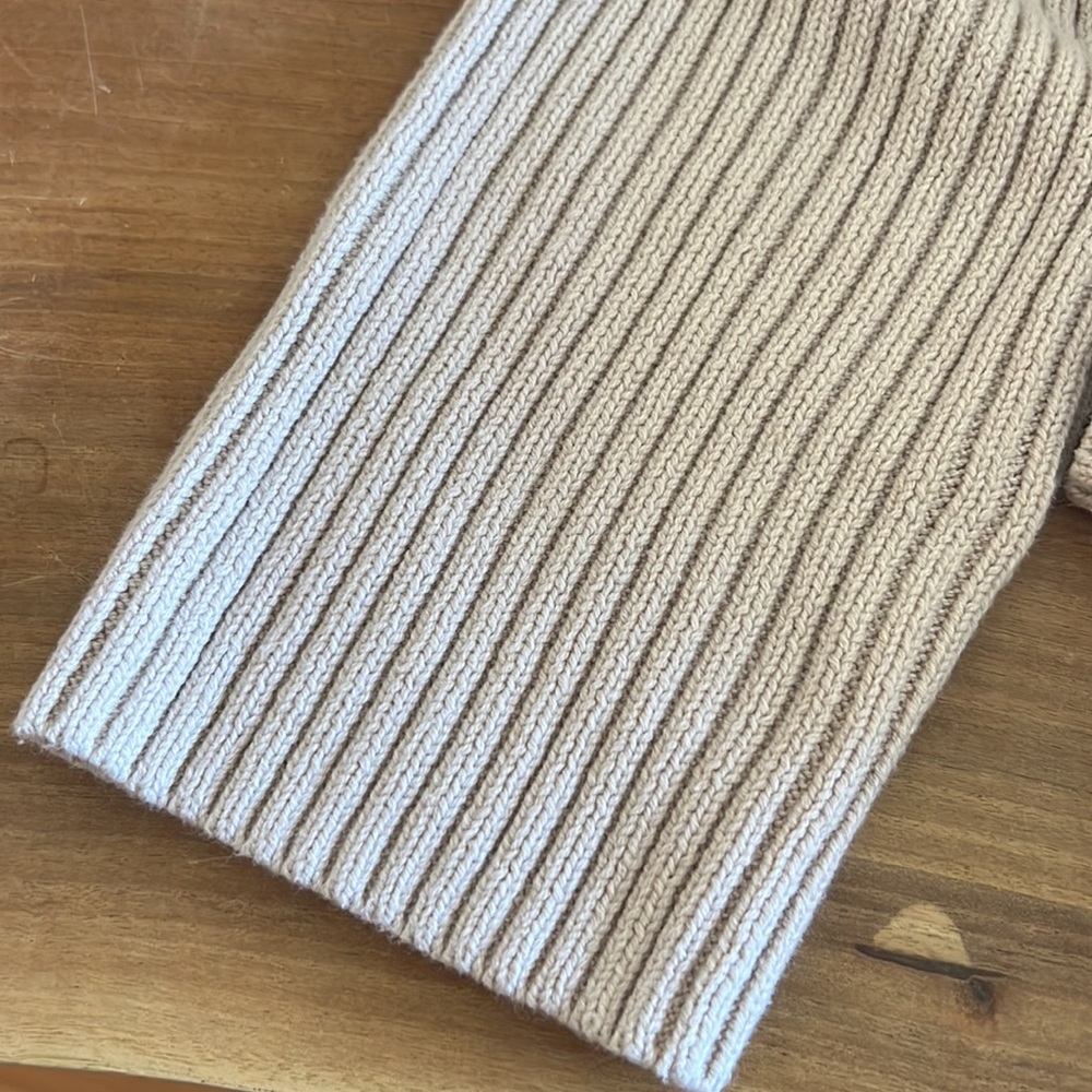 H&M Ribbed Sweater Light Beige - Picture 6 of 6